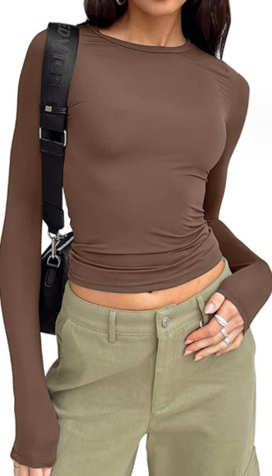 Abiti eleganti da donna, maglioni a maniche lunghe.