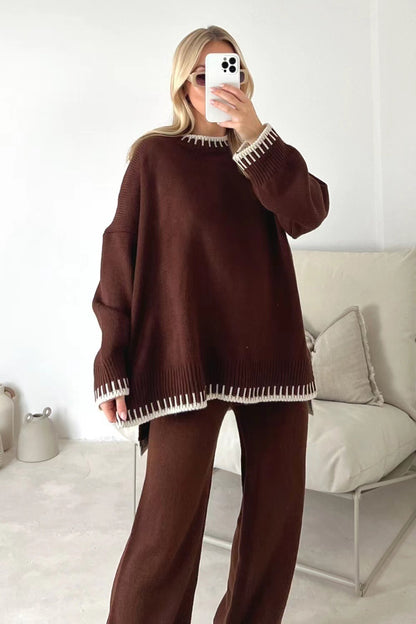 Completo da donna composto da due pezzi.